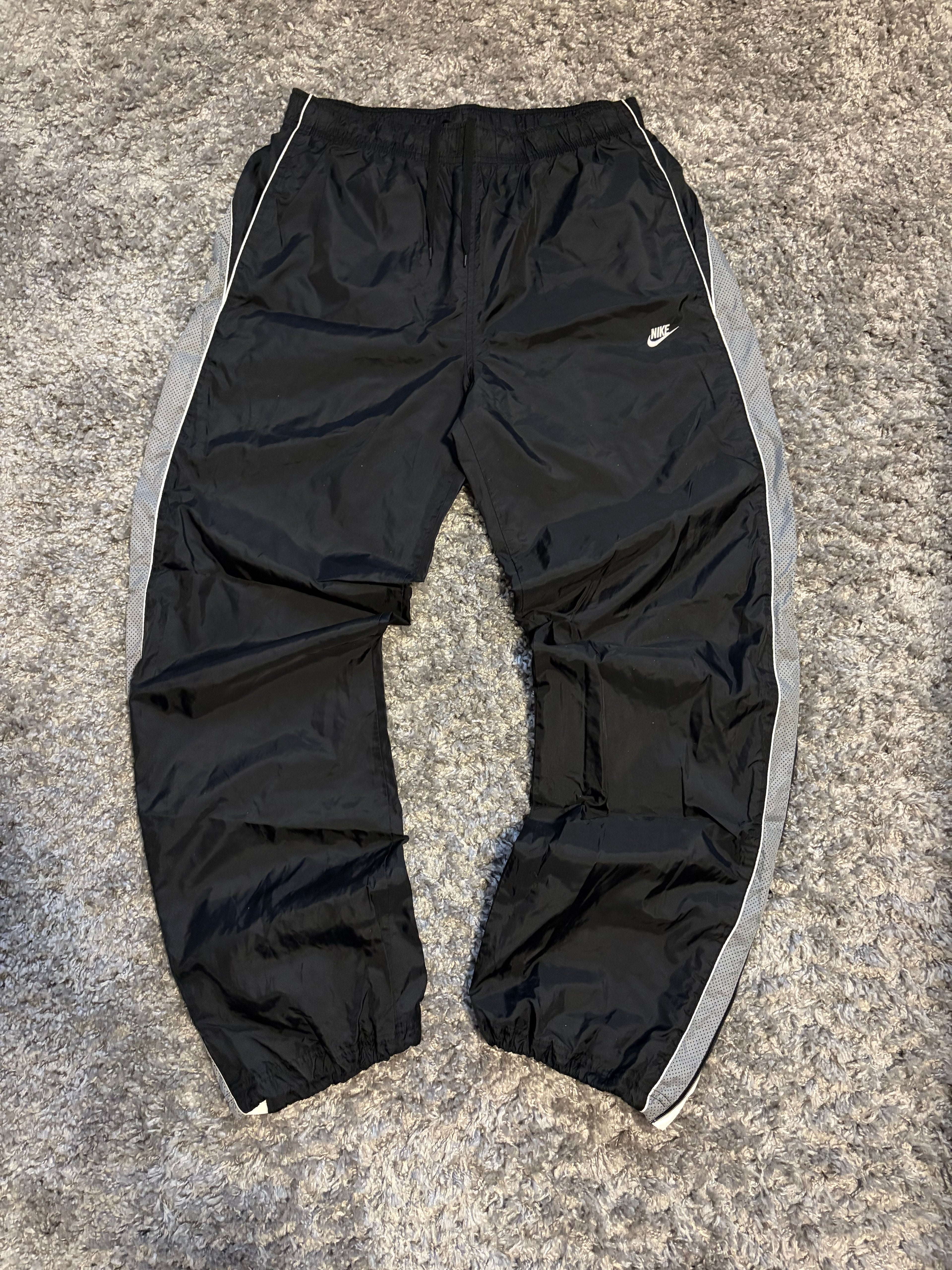 Nike Trackpants (L)