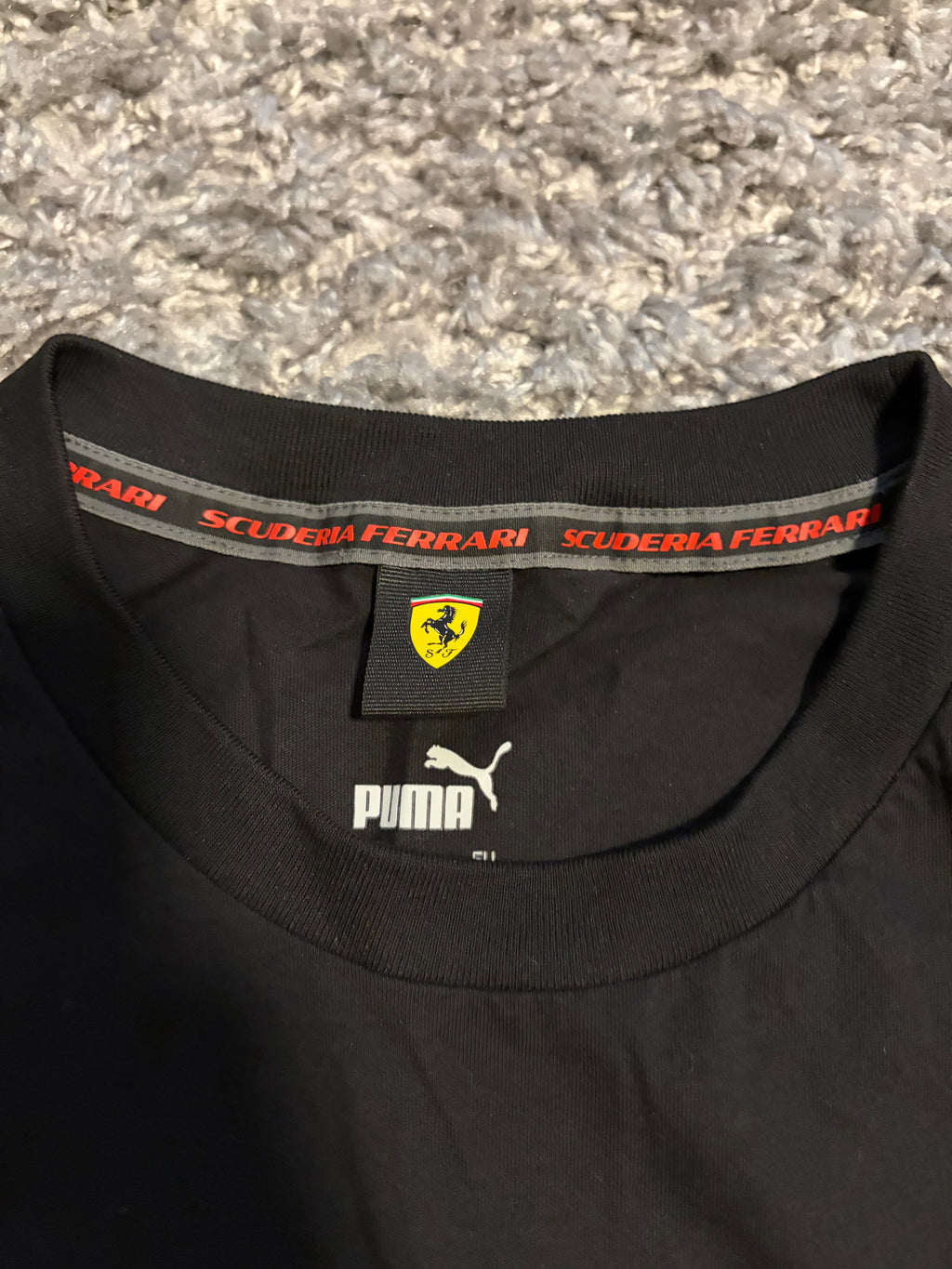 Ferrari Shirt (M)