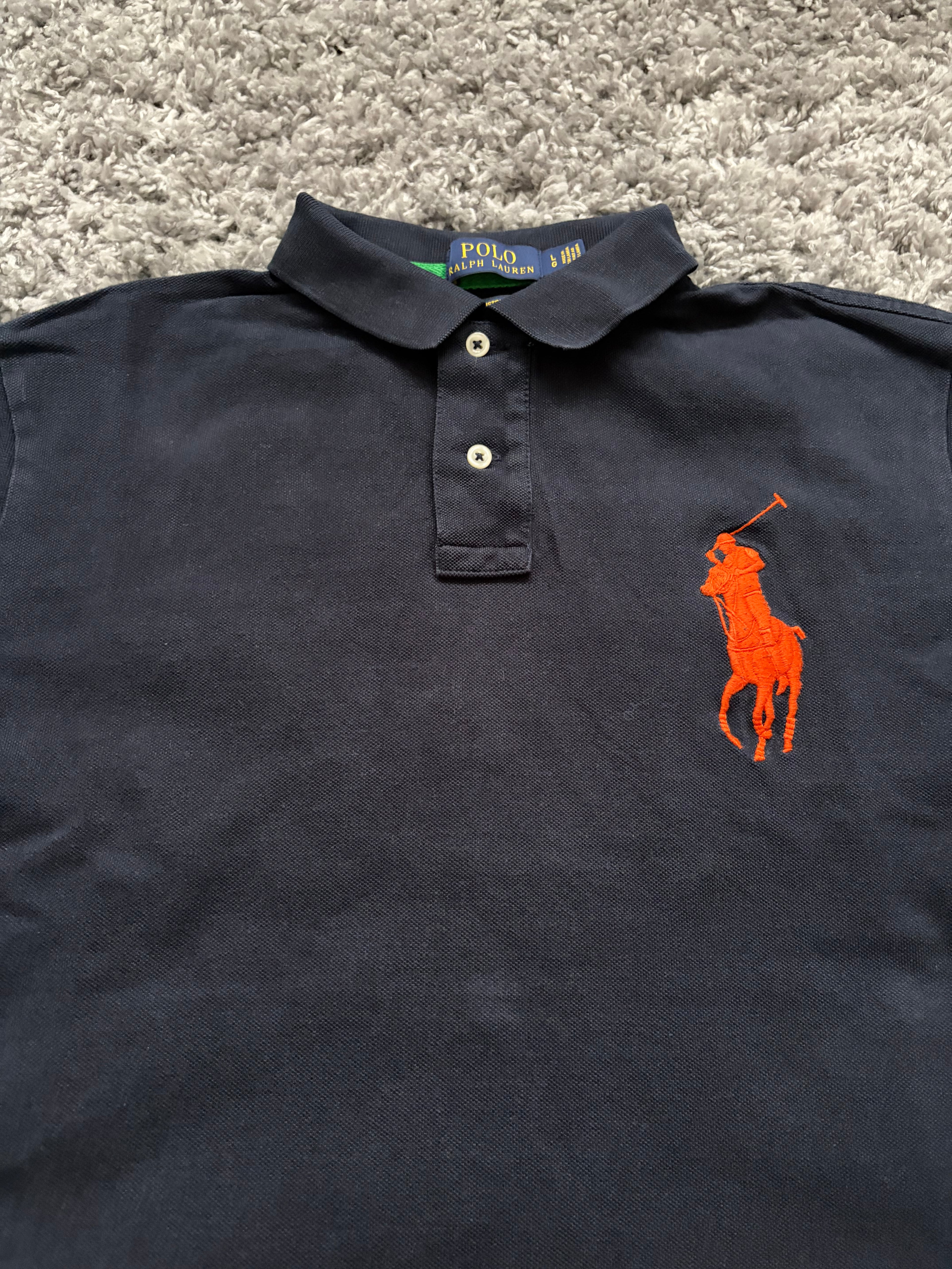 Ralph Lauren Polo (L)