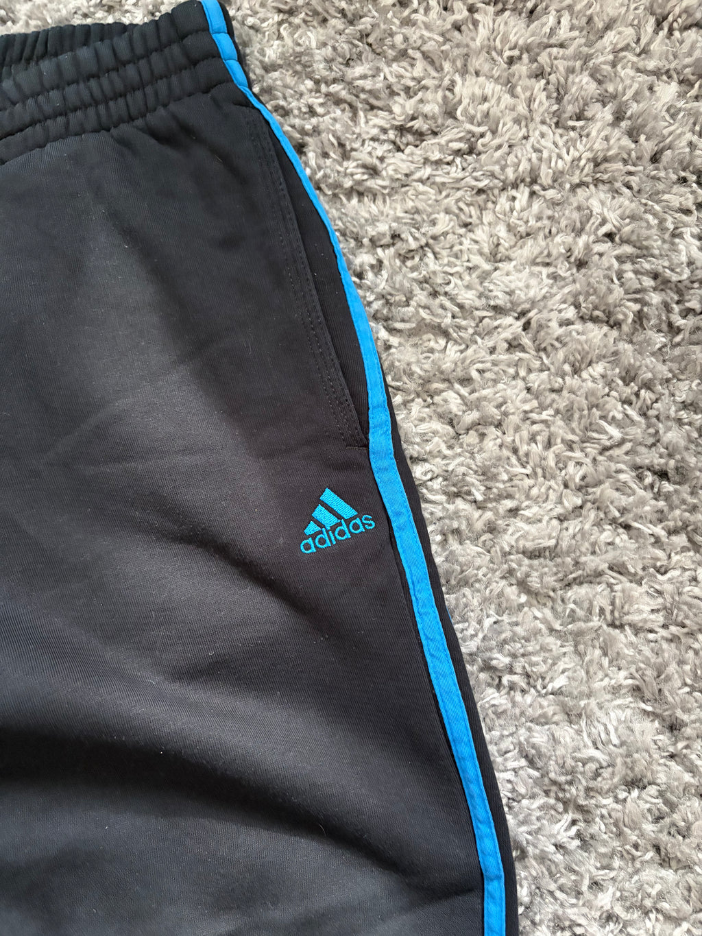 Adidas Trackpants (S)