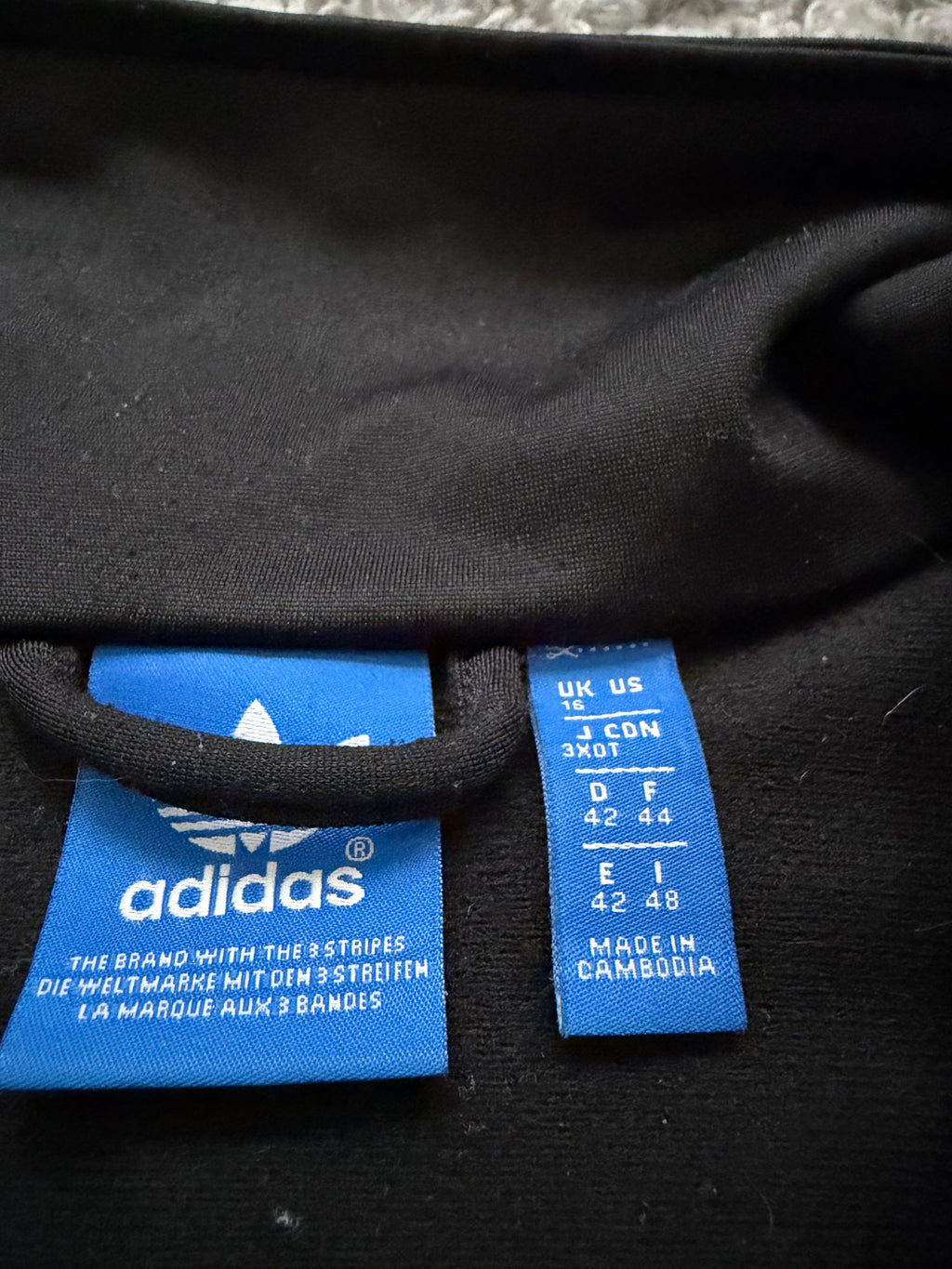 Adidas Trackjacket (XS)