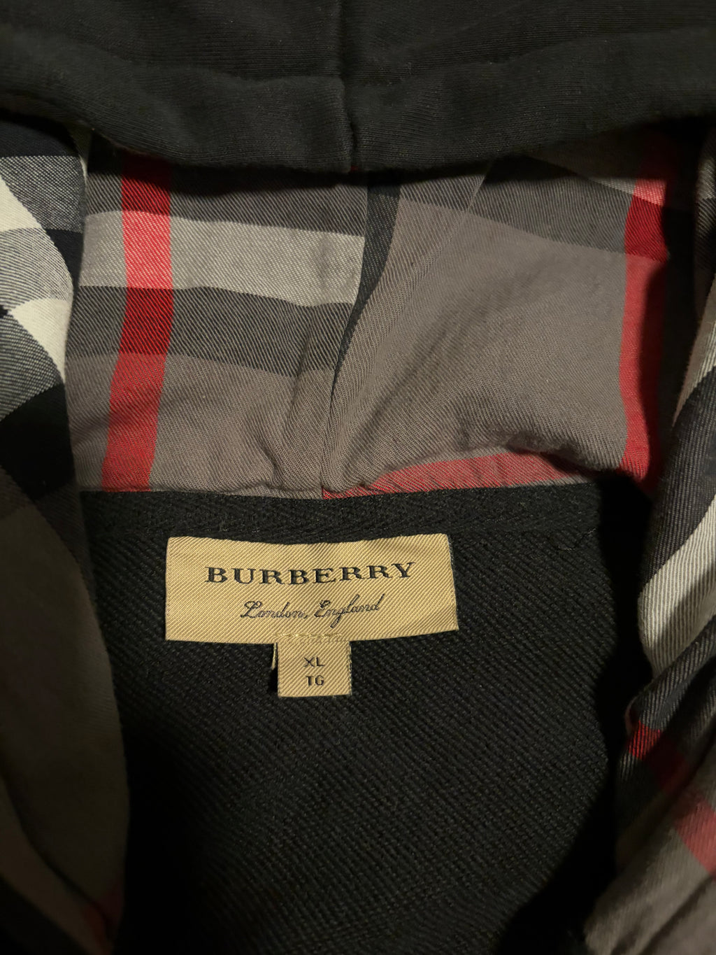 Burberry Zipper (M)