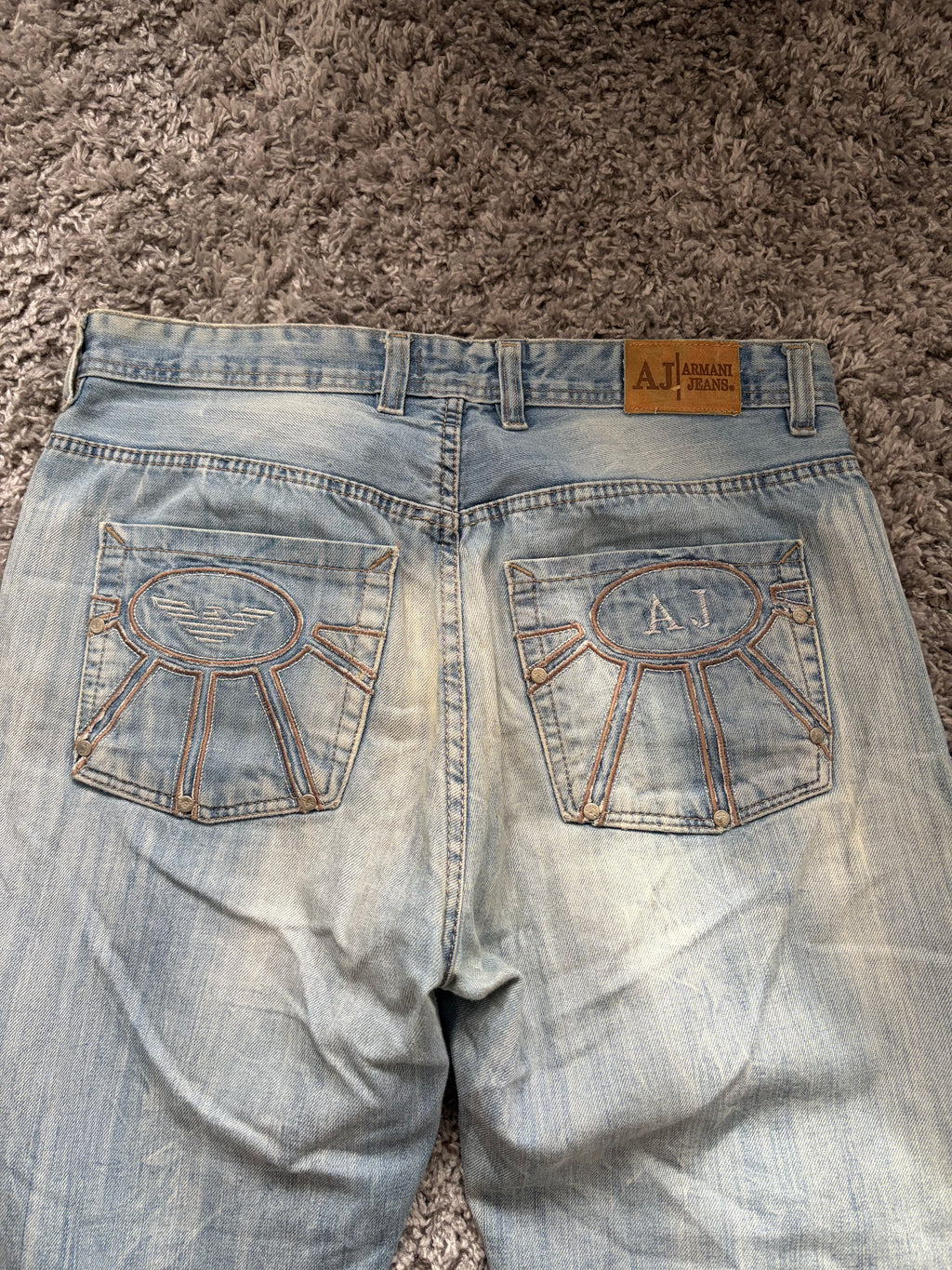 Armani Jeans (L) 36