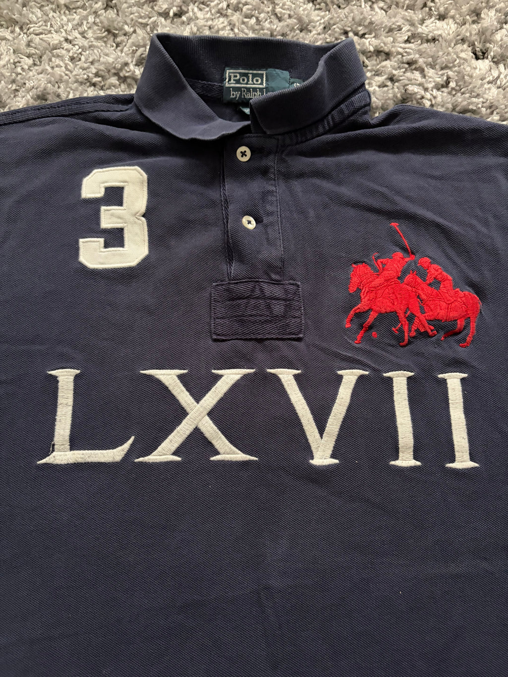 Ralph Lauren Polo (L)