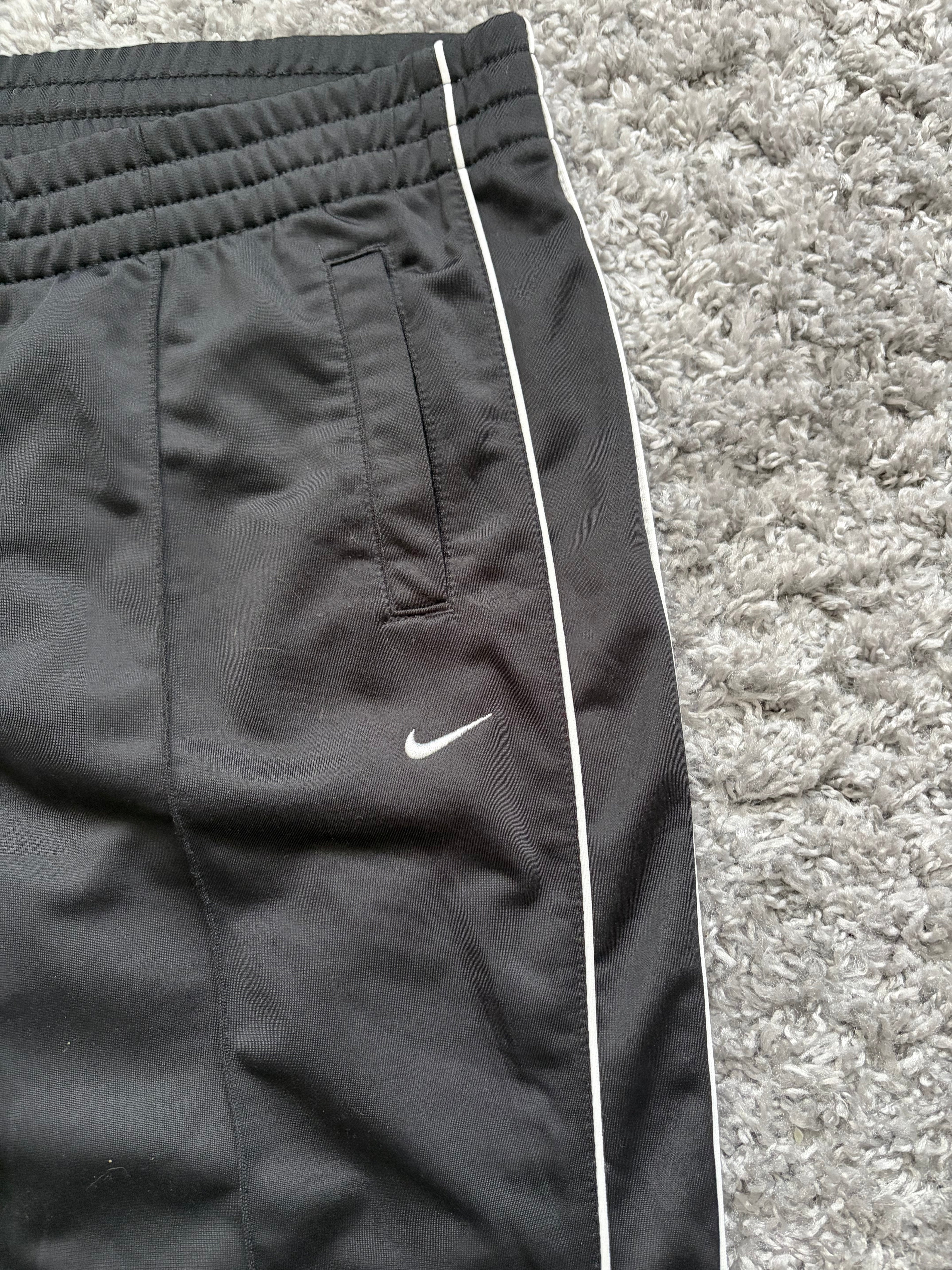 Nike Trackpants (L)