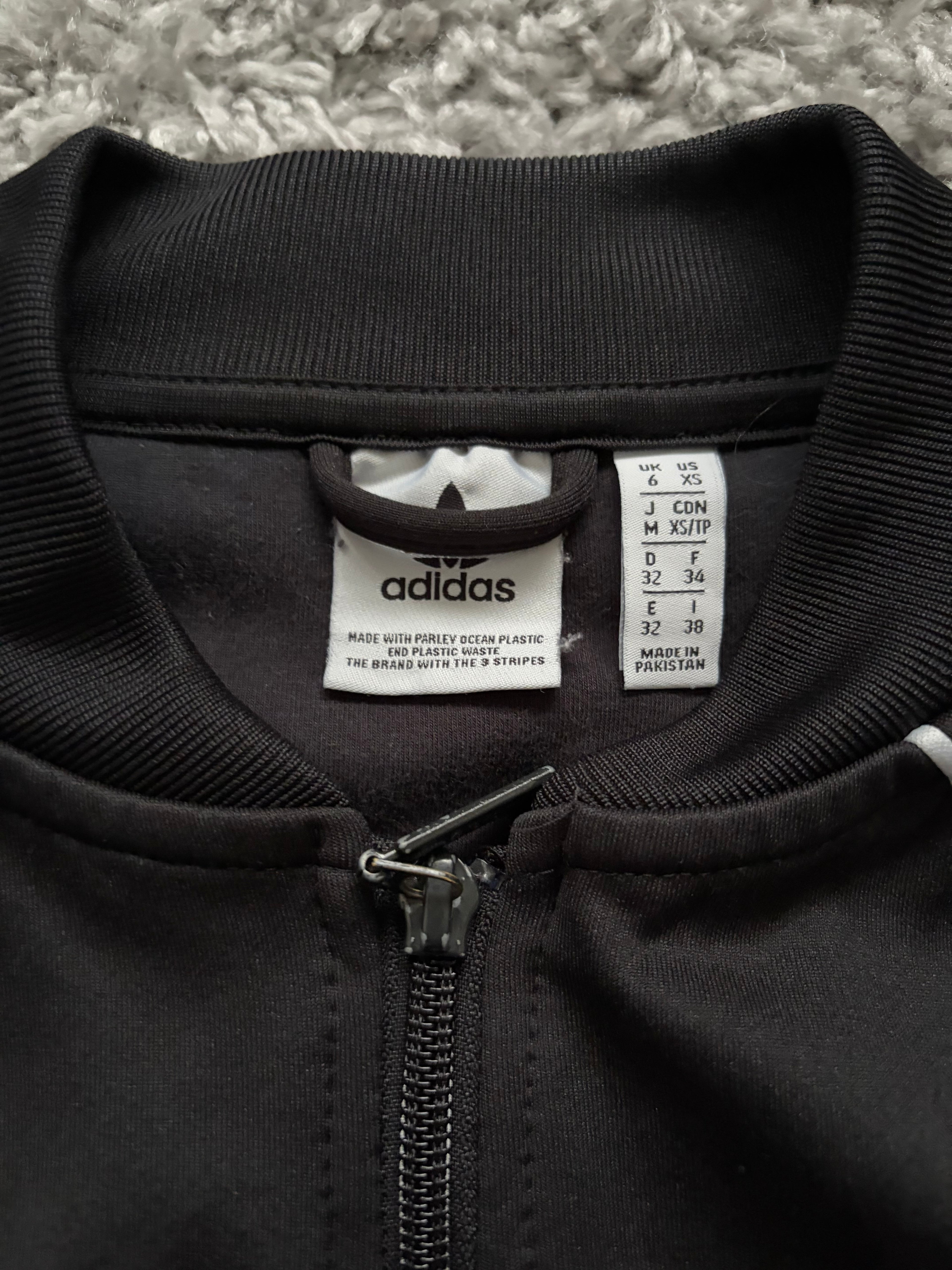 Adidas Zipper (XS)